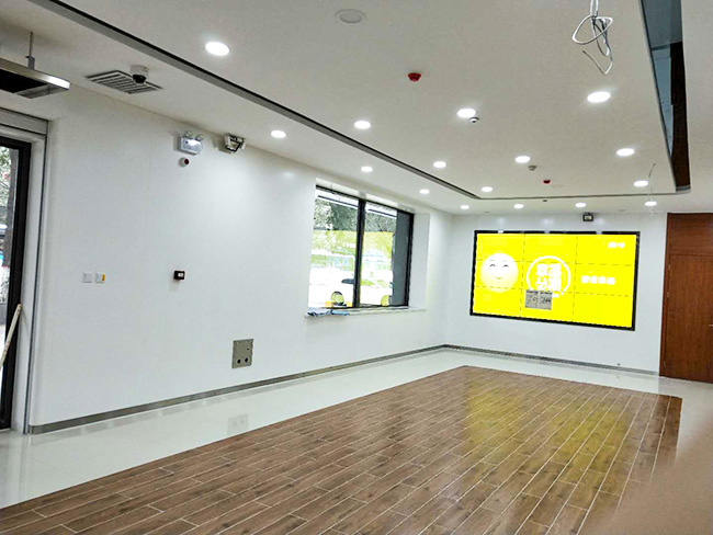 成都興鐵與工商銀行大廳合作案例 成都興鐵與工商銀行大廳合作案例